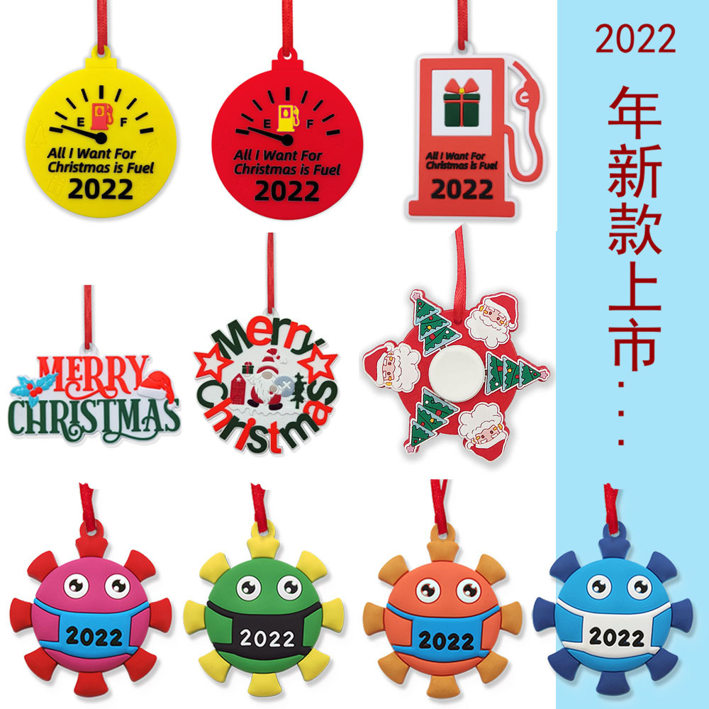 2023 cây giáng sinh mới được trang hoàng.