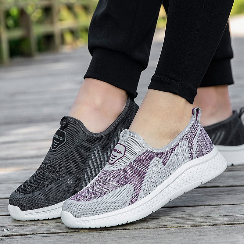 Old-age sports shoes, old-age shoes, old-age shoes, soft-shoe-shoe-shoe-shoe-shoe-shoe-shoe-girl jogging shoes.