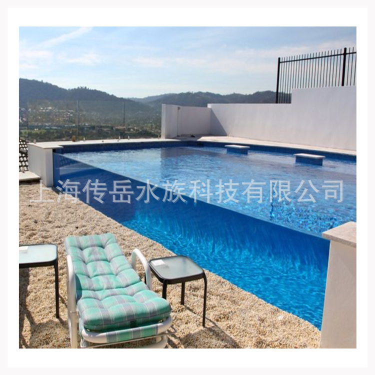 Các thủy cung và hồ bơi sử dụng thủy cung, một lớp thủy tinh Akmre.