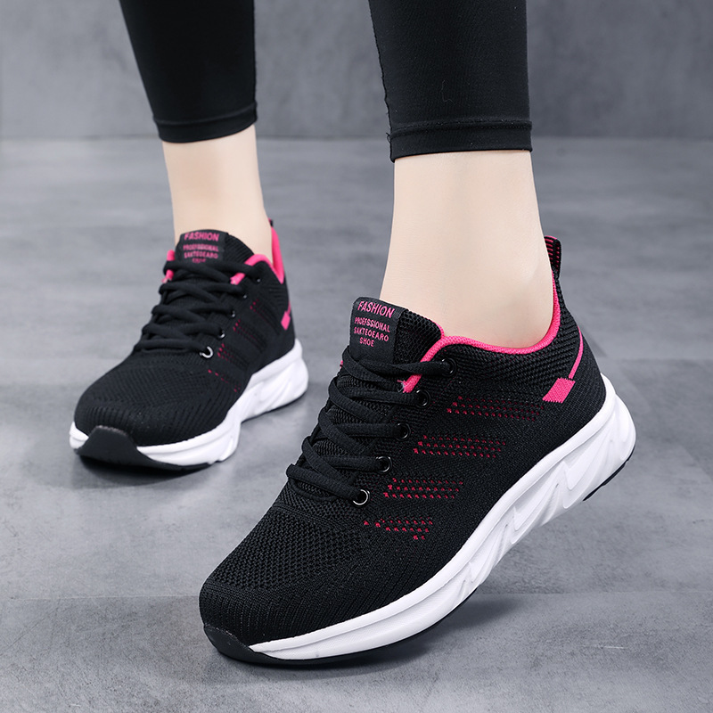 Wholesale student sneakers and girls running shoes, general net, driving shoes and dancing and leisure shoes