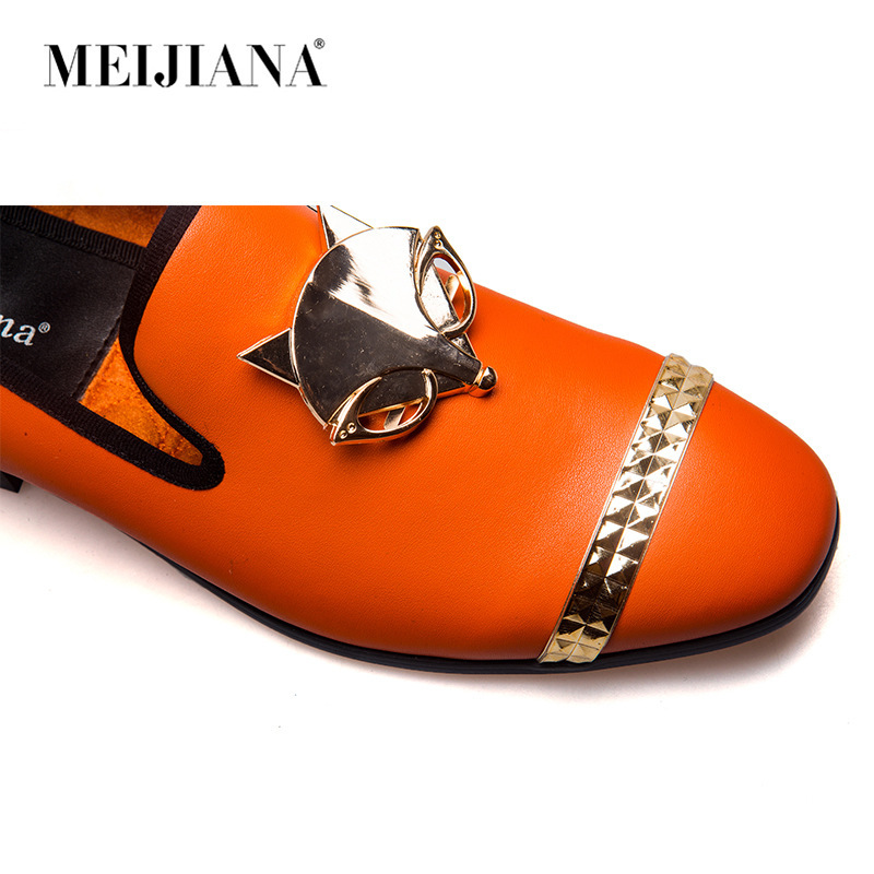 Men's recreational shoes, men's Happy shoes, Korean loafing shoes, new loafing shoes for the fall of 2018.
