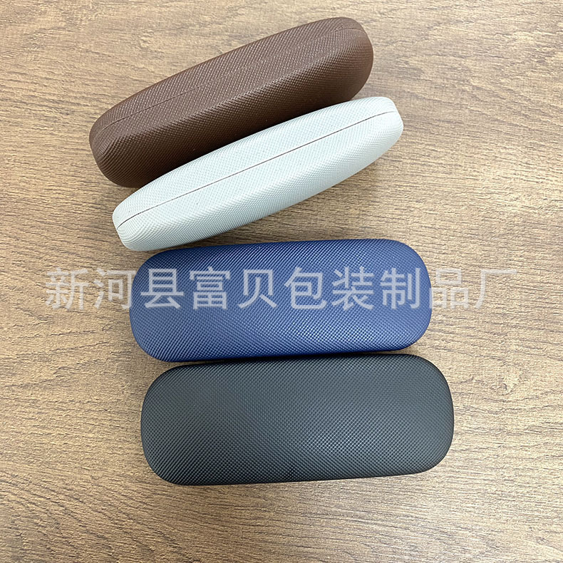 The leather glasses box, the iron box, which is pure anti-pressure student peri-vision mirrors, and the old mirrors, which receive a general optical wholesale.