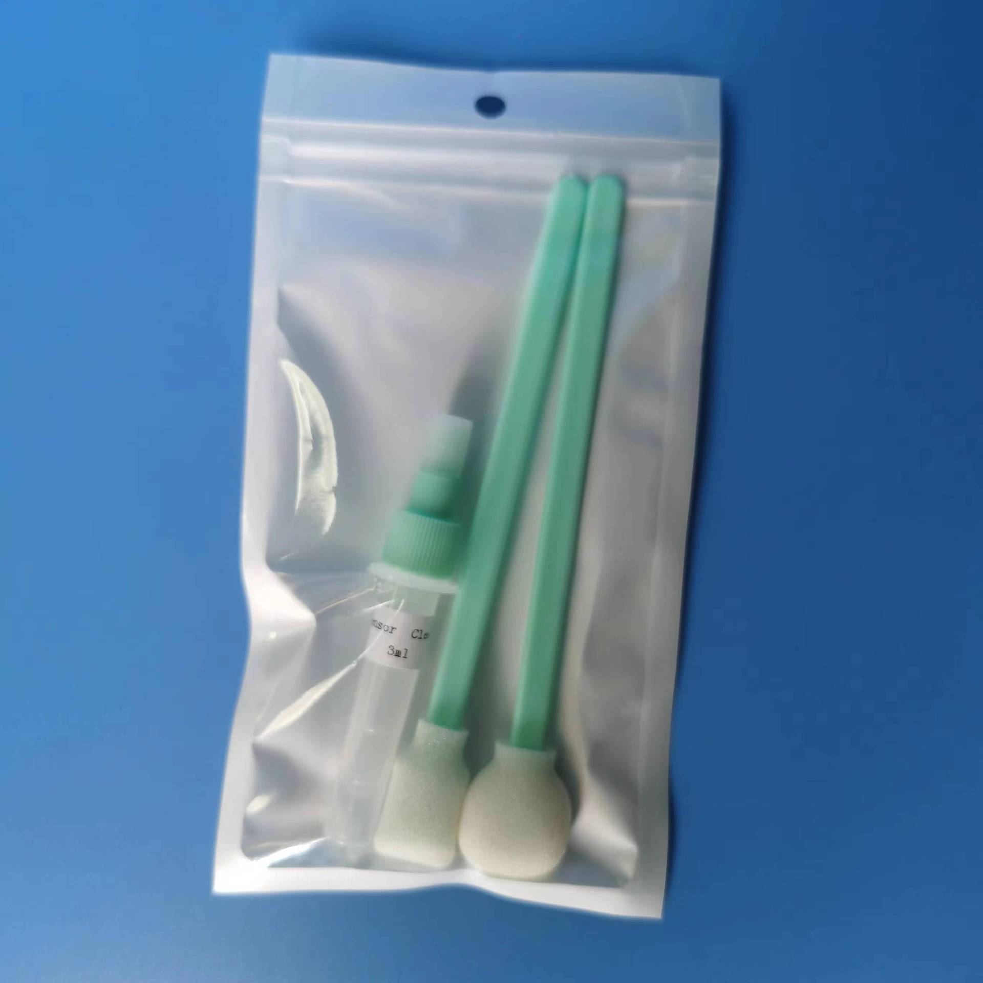 Portable nozzle scrubsticks clean-up sponge brushes, ink stains
