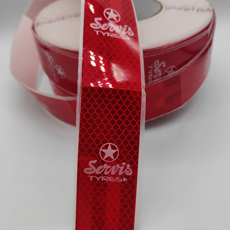 We have to customize the 5CM red micro- prism mirror reflecting the white printing car.
