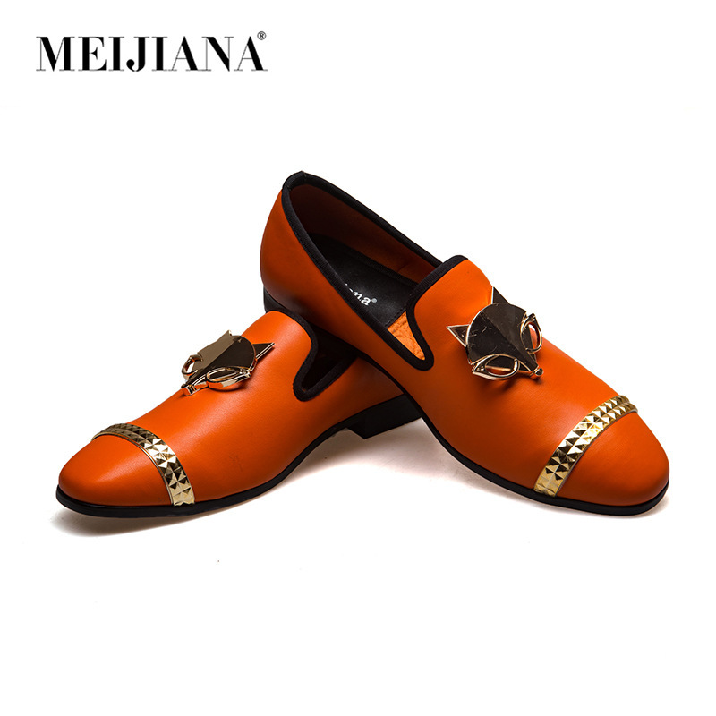 Men's recreational shoes, men's Happy shoes, Korean loafing shoes, new loafing shoes for the fall of 2018.