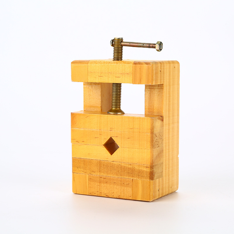 The factory's wholesale wood stamped bed, large, small hardware tool stamped.