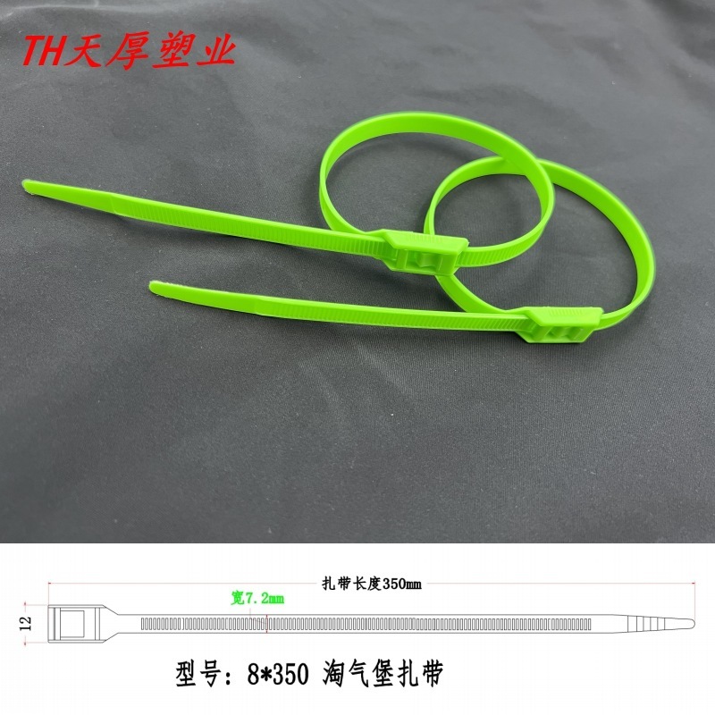 Băng Nironza, một trung tâm bảo vệ cho Kim tự tháp, là trung tâm mua sắm 8*350 Playb.