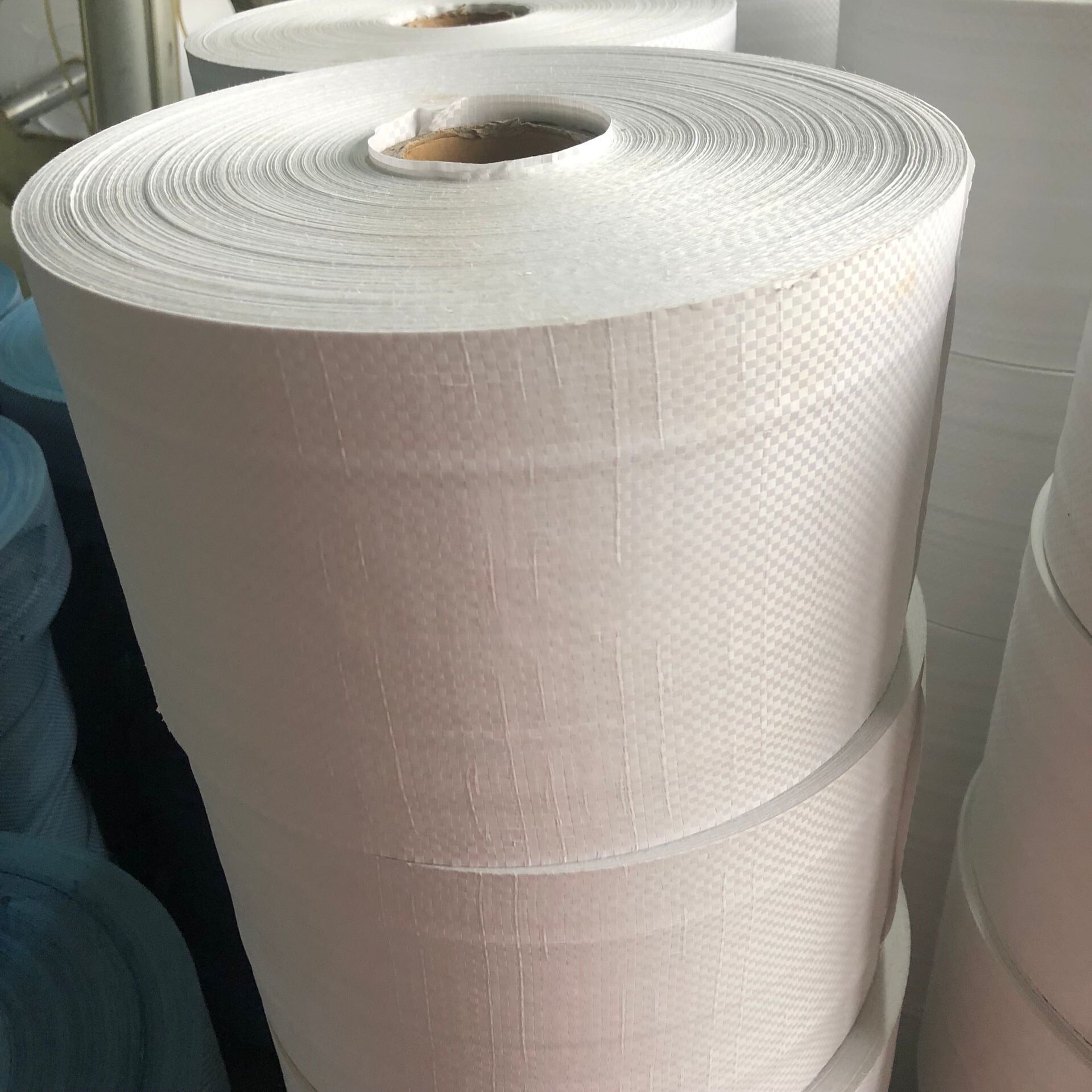 Một tầng pp ống nước lốp, các dây cáp thép bọc thép nam thanh nhựa dính trong các gói crochet