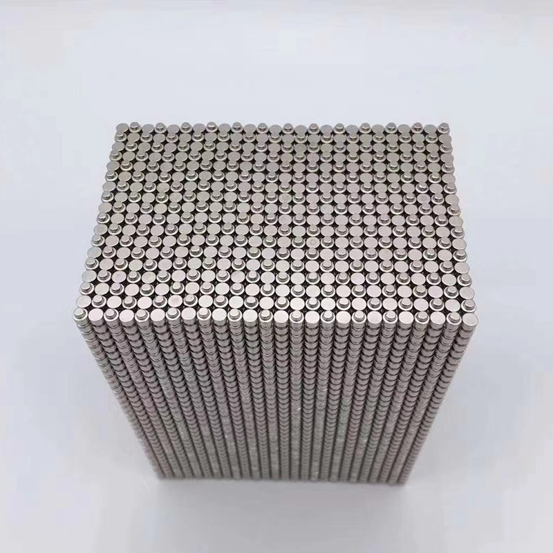 제조자의 희토류 beryllium는 철과 강철을 가진 구멍에 구멍을 구멍을 구멍을 뚫는 강한 자석 N35-52 둥근 자석입니다.