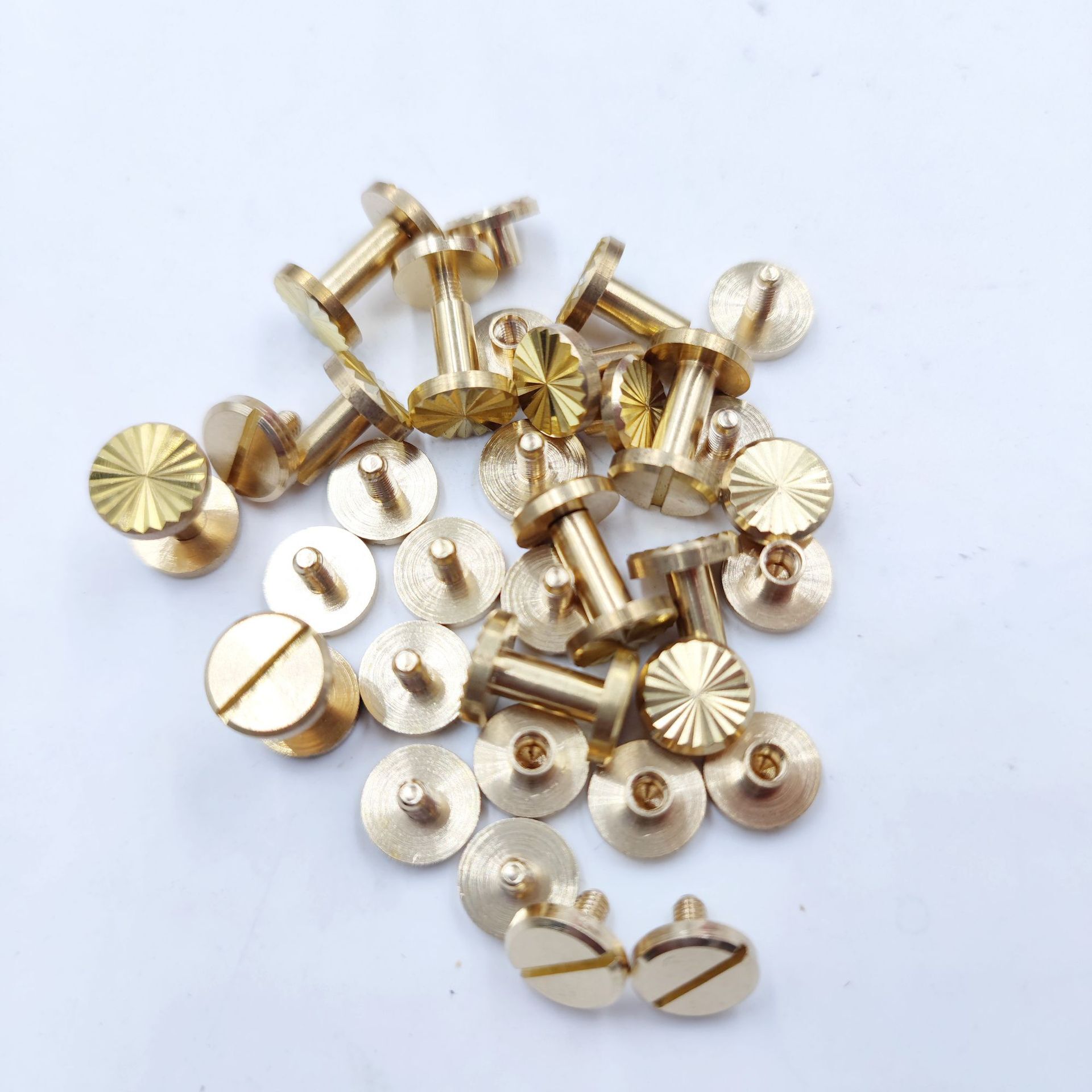 เข็มขัดทองเหลืองเงิน screws ดอกทานตะวันทองแดงบริสุทธิ์ ded ดอกทานตะวัน screws แม่