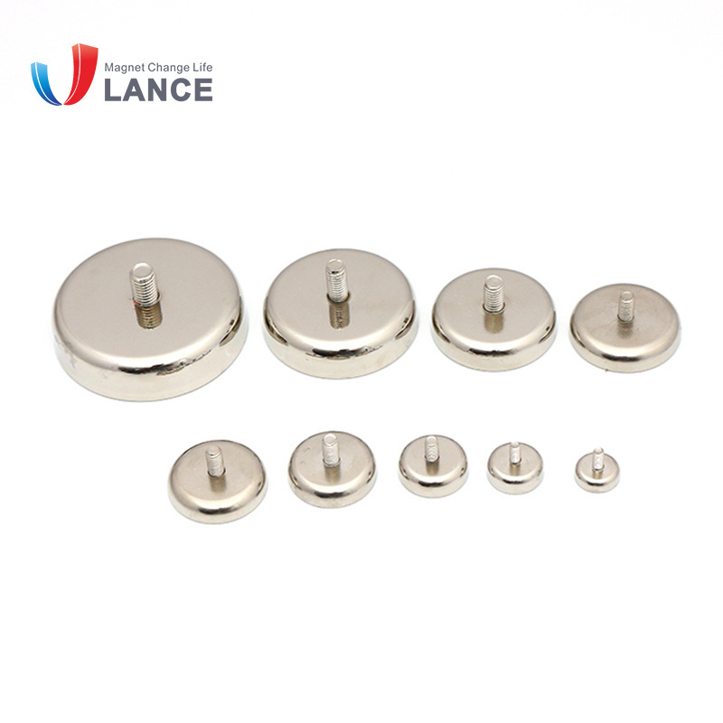 The manufacturer supplies a strong external screw-lined suction pan magnet.