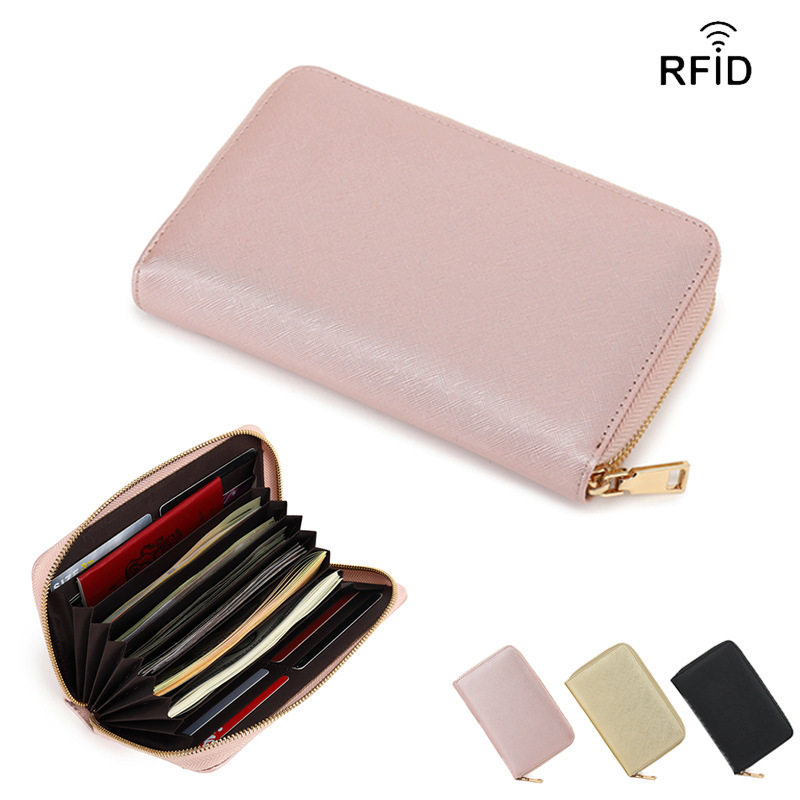 คุณแฟชั่นกับกระเป๋าพาสปอร์ต RFID