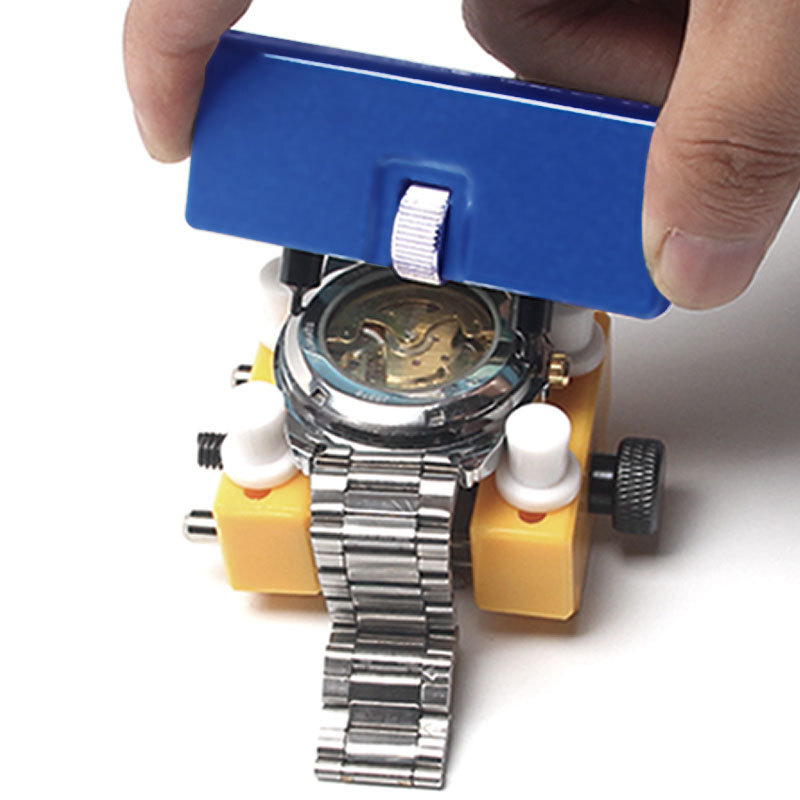 A watch fixer, a vortex with two large-calibre openings, a sheet breaker.