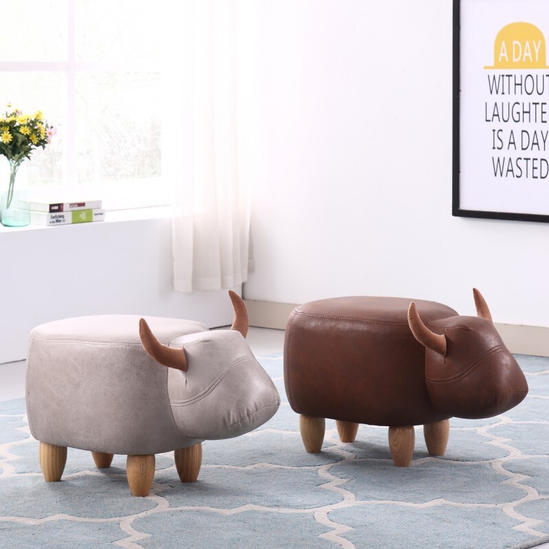 Home living room creative sofa stool.