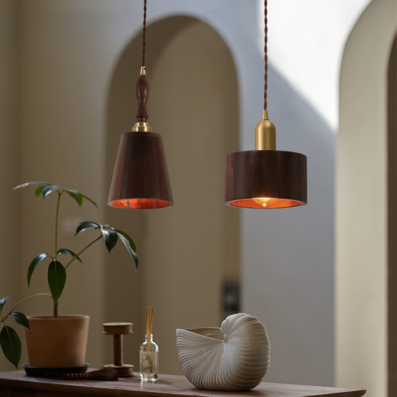 Black walnut wood chandelier, a simple Nordic Japanese creative chandelier at the people's coffee shop in the living room