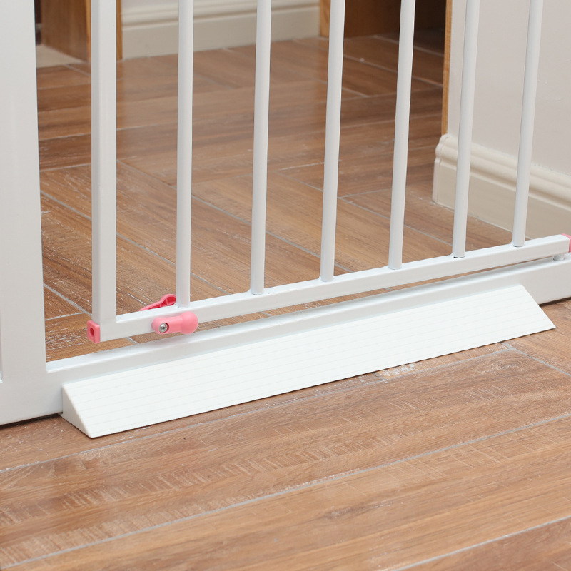 The baby and child safety gate fence is designed to strengthen the bottom stairwell.