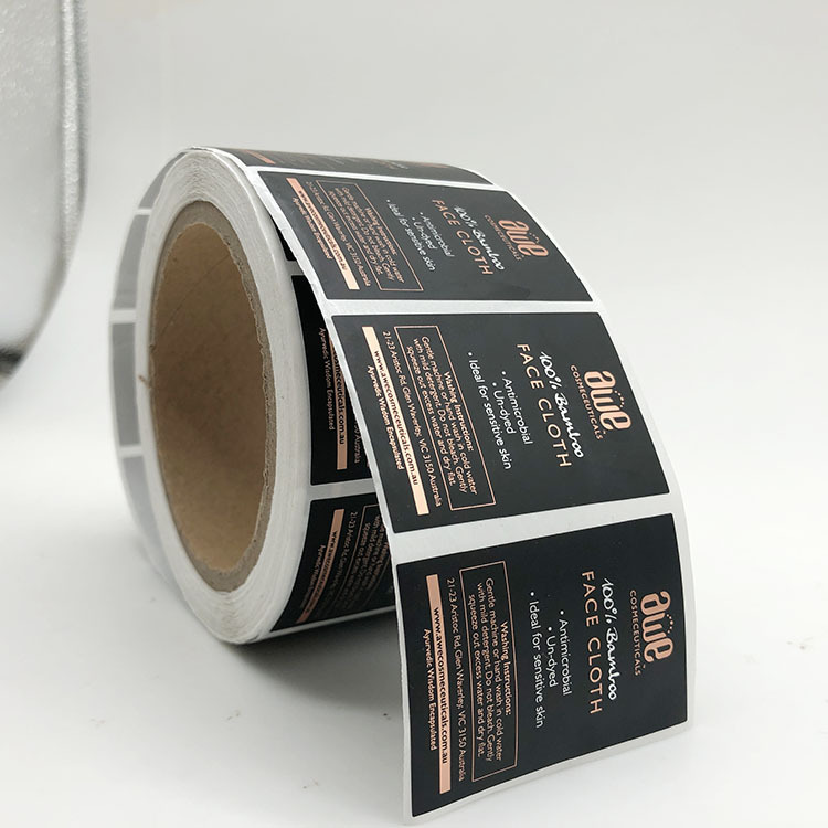 Printed silver and non-dry sticker seals, black tags, ironed, branded.