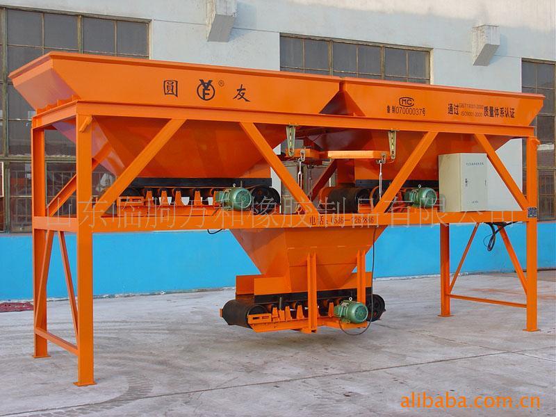 The plant supplies various types of distribution machines, circular conveyor belts, rubber industrial belts, circular conveyor belts.