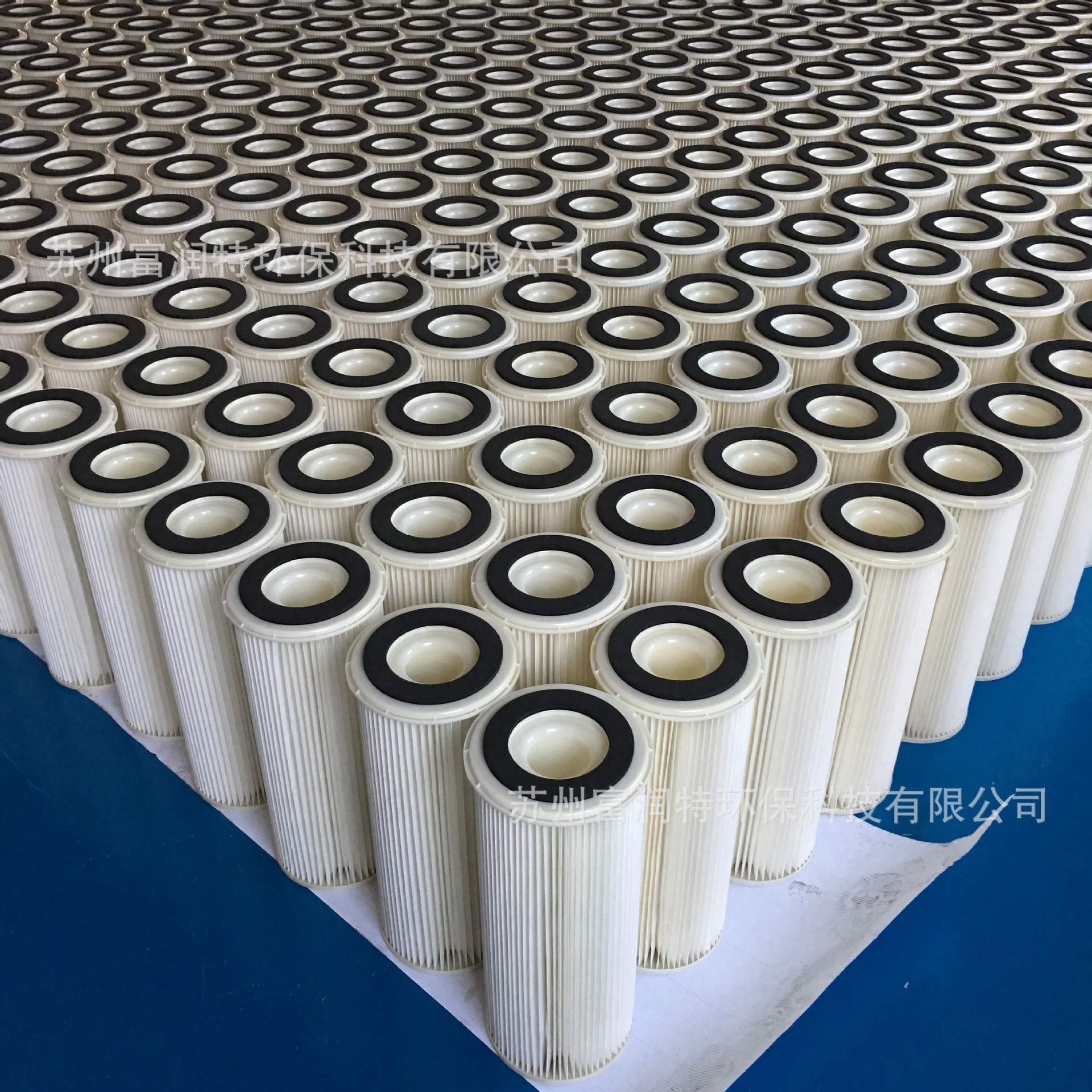 Industrially determined, filter cores filled with filtration filters, large, well-specified and fast.