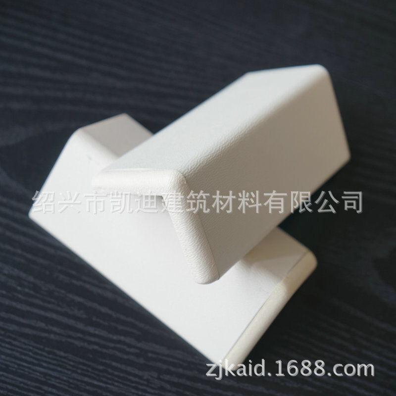 Supply of PVC crash protection angles, crash protection, protection of wall corners, direct sales.