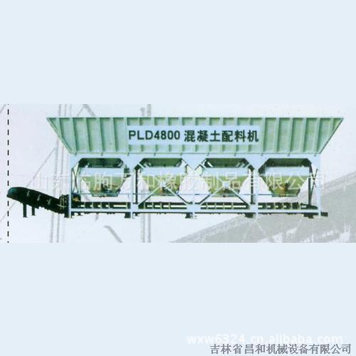 The plant supplies various types of distribution machines, circular conveyor belts, rubber industrial belts, circular conveyor belts.