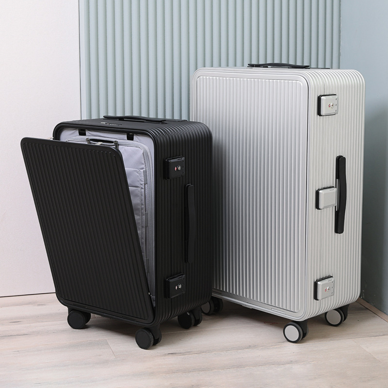 New paragraph 28, front side, open an all-Aluminium multi-purpose suitcase.