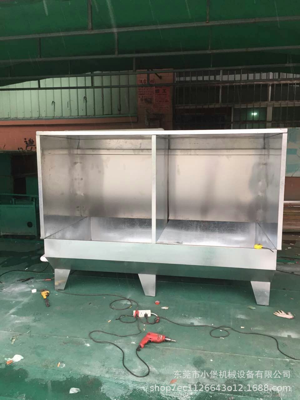 Thermal distribution of the drape cabinets, the small drape cabinets, the green drape paint cabinets, the single double-spaced drape cabinets.