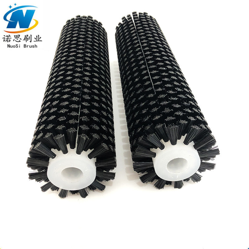 The industrial brush roller-brusher has set up a small nylon brush to clean the dust.