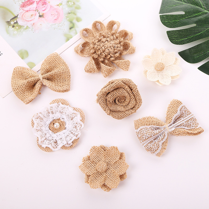 Bông hoa hồng bằng vải lanh, tiệc cưới để trang trí hoa bằng vải lanh, và mũ giày được làm bằng những con sâu tinh khiết.