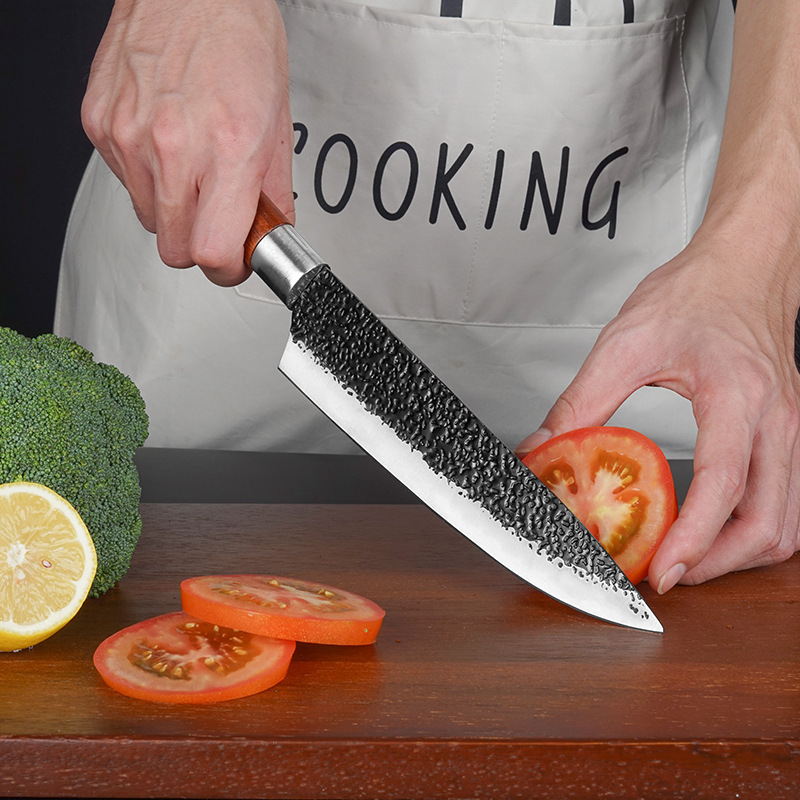 The Star Trek factory sells three pairs of Japanese chefs' knives to hit the kitchen with a hammer tattoo.