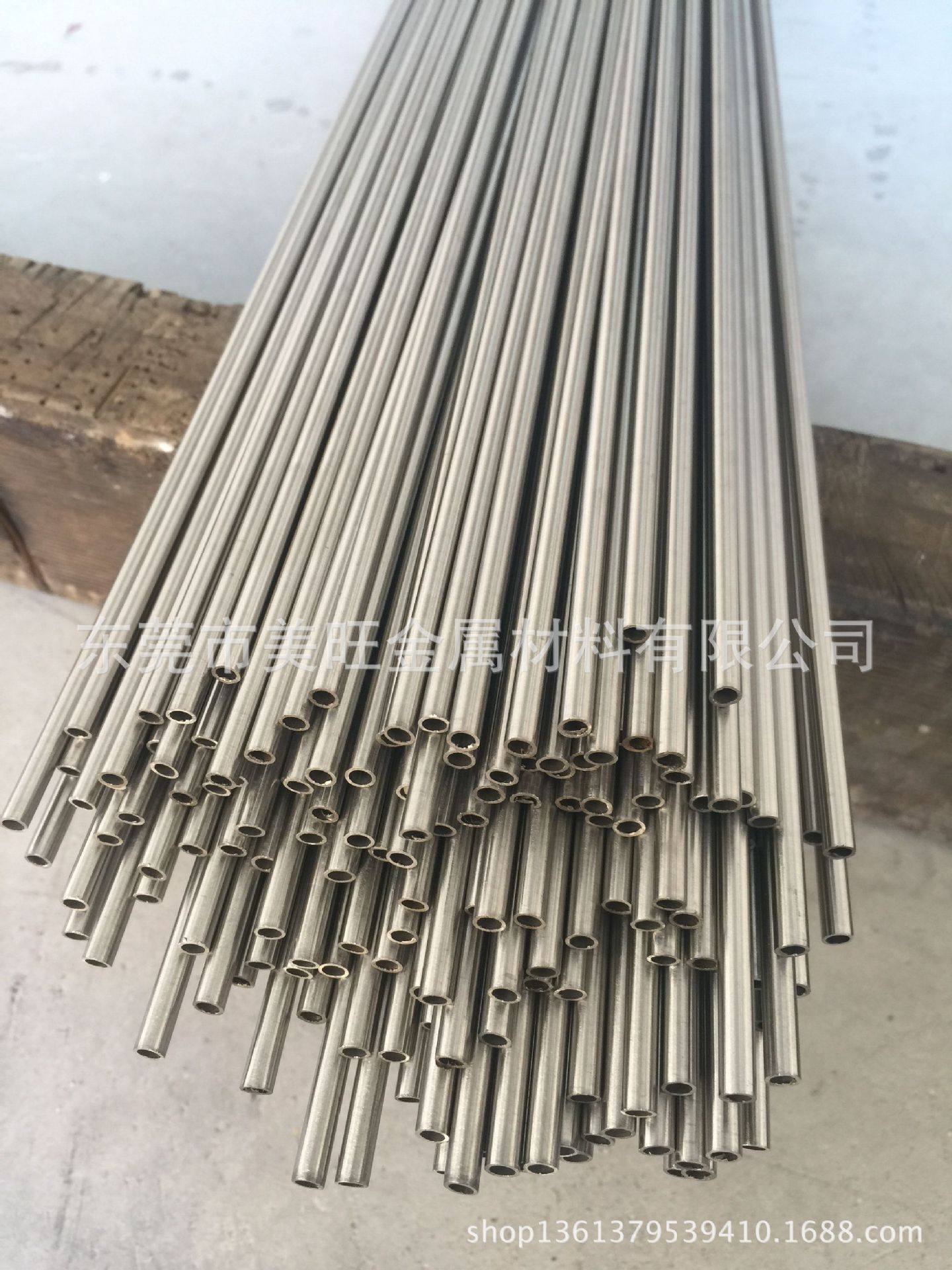 Professional stainless steel piping 304 stainless steel piping 310S high temperature stainless steel pipe