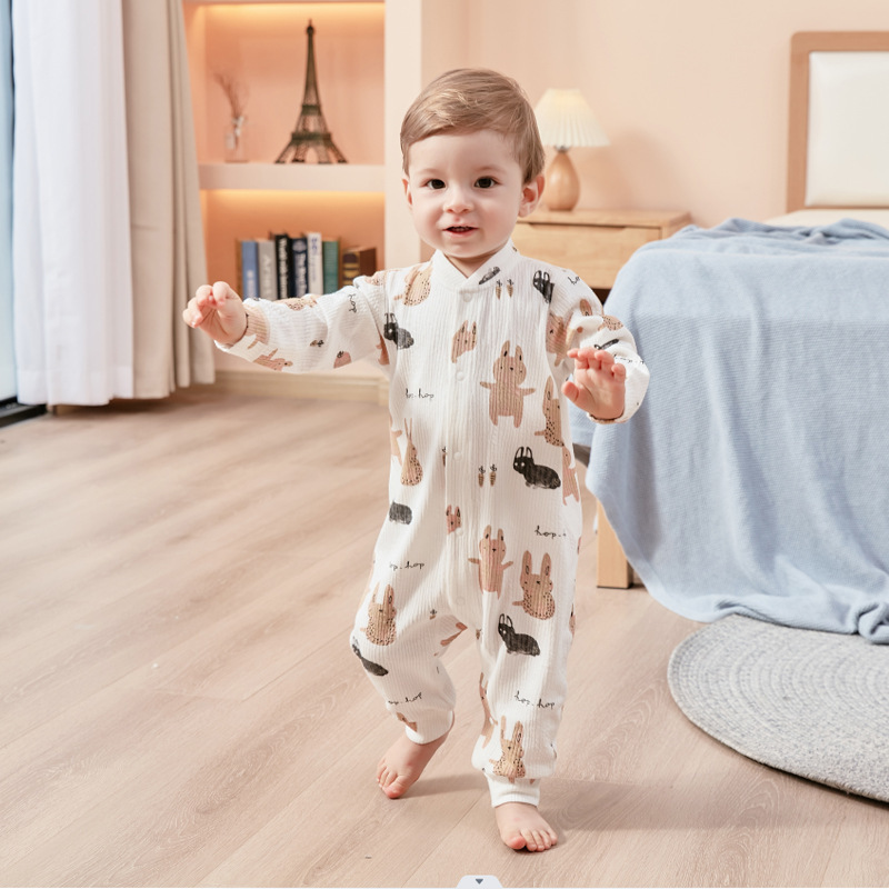 Ins Baby Clothes for For Out Trading, Baby in Clothes, Children in Ascendies in Spring and Fall. Những bộ sưu tập trẻ sơ sinh để buôn bán ở nước ngoài.