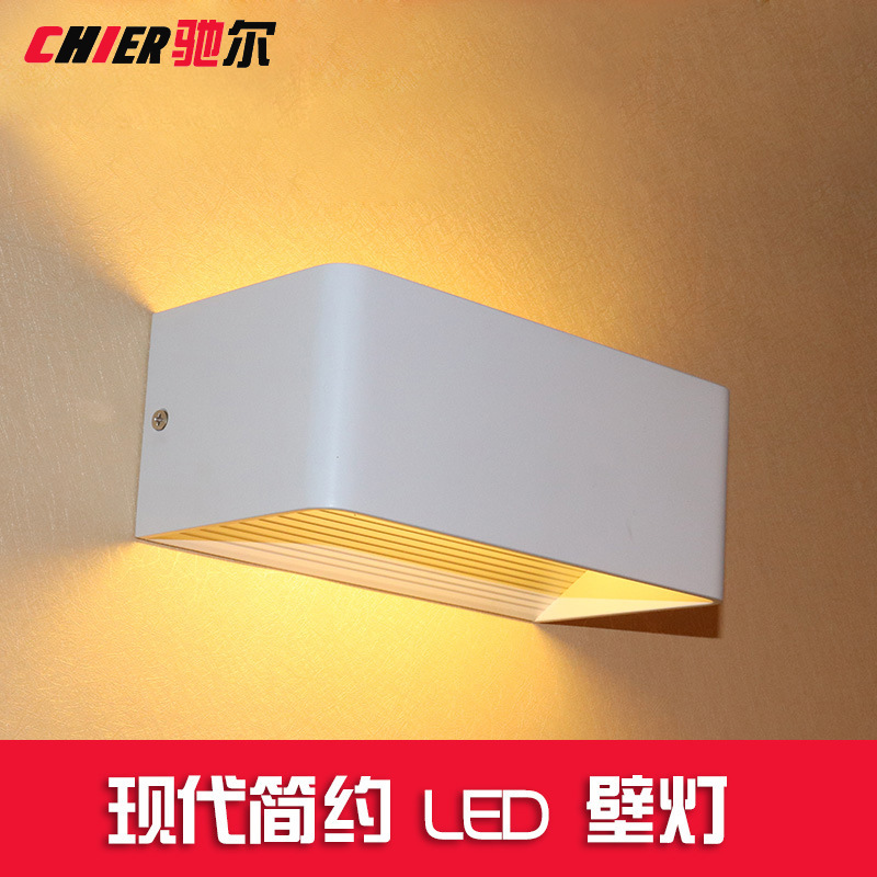 The factory's direct-selling walllights are about the modern bedhead creative hotel KTV LED.