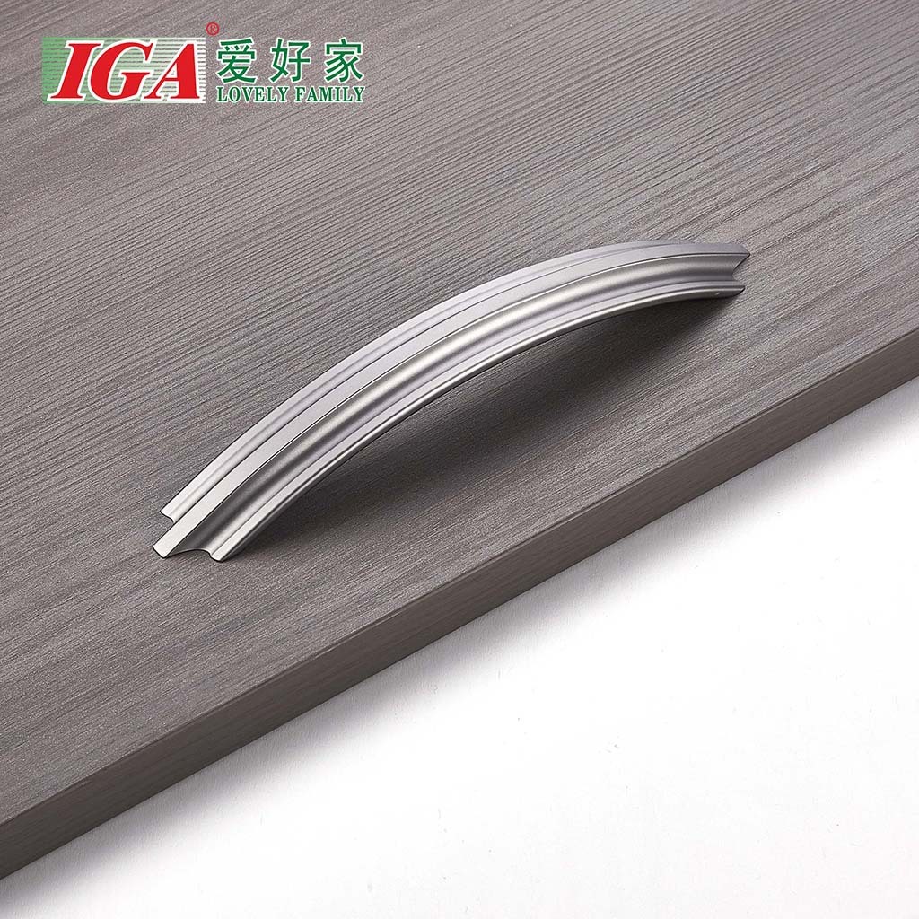 IGA爱好家钨金色铝合金家具拉手现代简约衣柜橱柜把手抽屉浴柜弧W