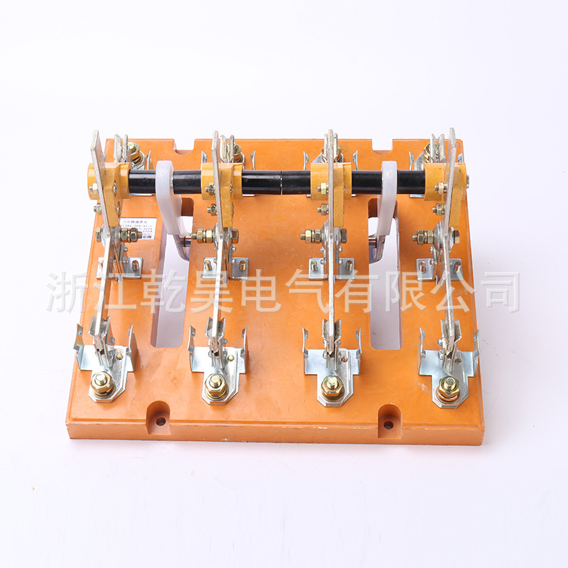이중 회전 장치 스위치 HS13BX-200/41의 200A의 두 배 회전 장치 스위치.