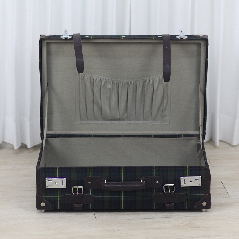 Distributor of 34-inch suitcases for handbags and suitcases for luggage in the spot warehouse