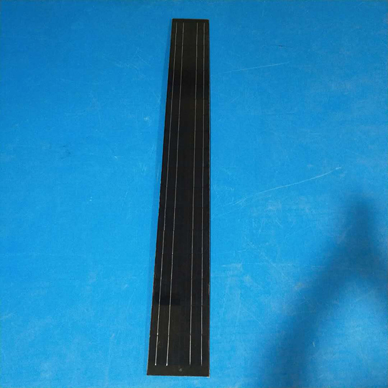 A 25W custom-size single-lined, single-lined roadlight solar panels