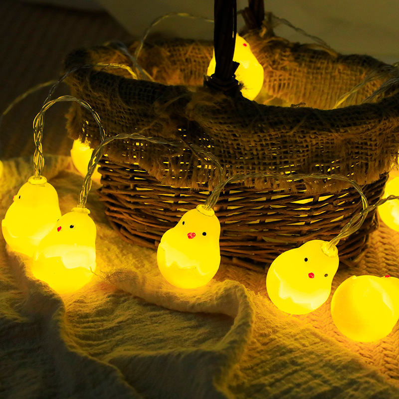 LED's new Easter Decoration Lights with yellow chickens hatching eggs and husk light batteries distributing USB