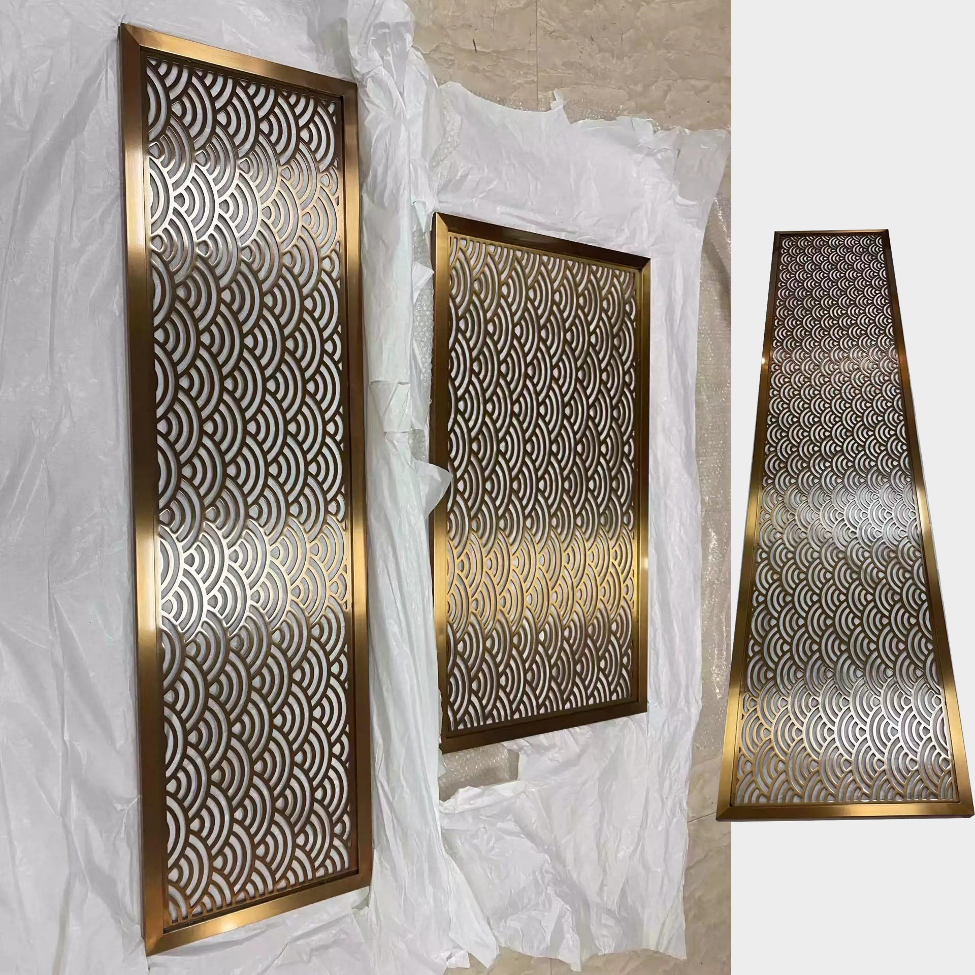 New Chinese living room aluminum sculptor decorates stainless steel-fish plaster breaker at metal husks.