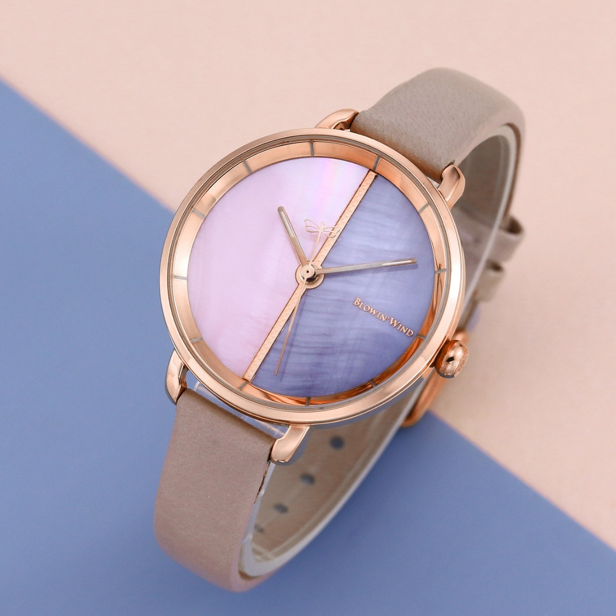 A short fashion watch for girls at the source factory.