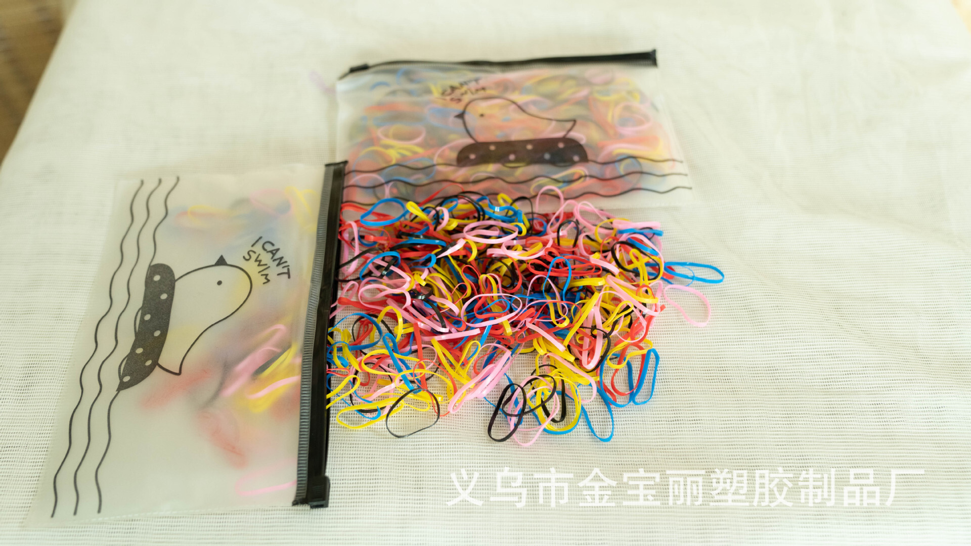 8024 small, gin band baby with hair ropes, colorful hairdresser for girls.