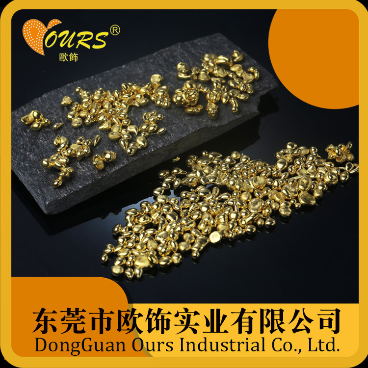 The East Quest embellishment factory sells brass, glasses, jewelry for foundry, high purity quality.