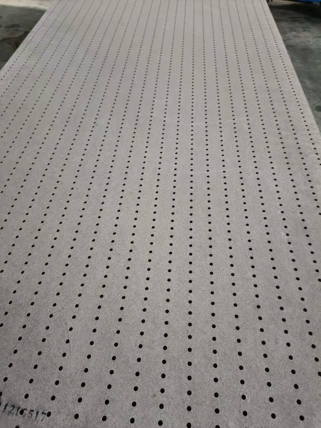 Fibre-cement perforated perforation soundproofing, fire-proof silicate shielding, large fc perforation