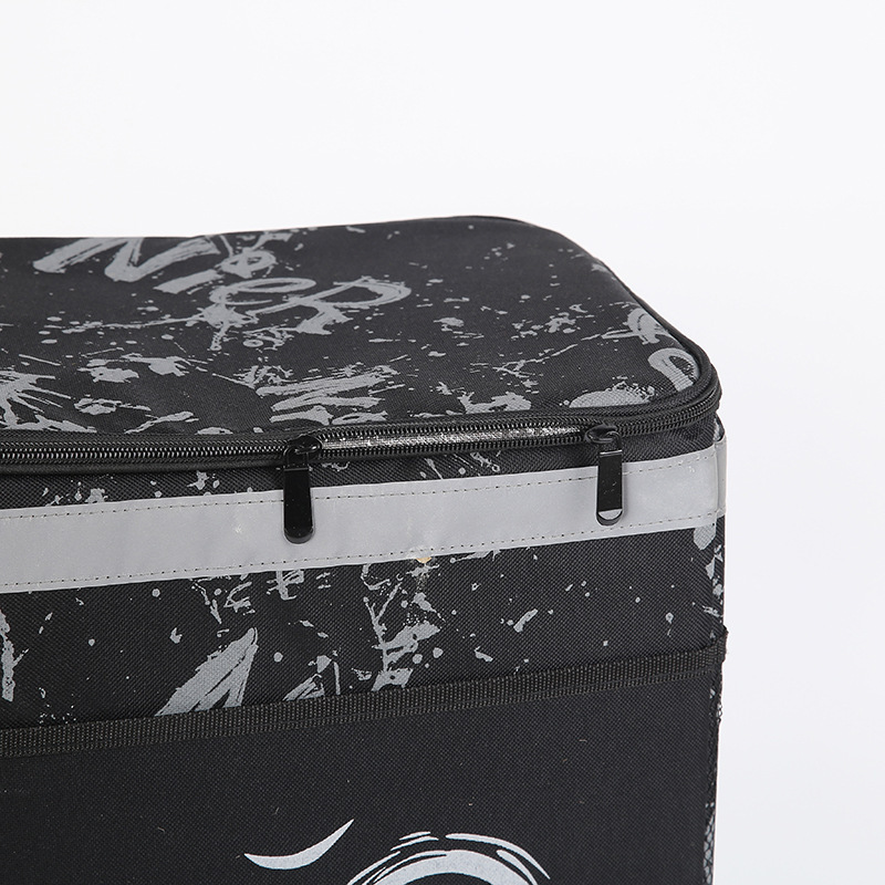 Accompaniment bag, aluminum picnic bag, double shoulder bag, camping bag, and a cold bag.