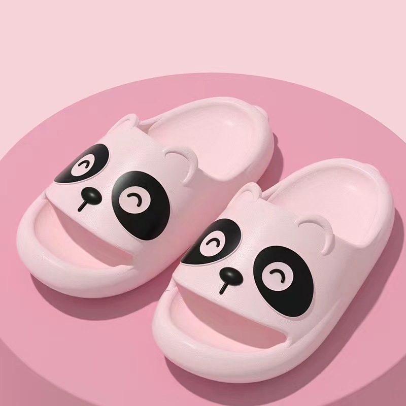 Anh biết không, vào mùa hè, anh sẽ đổ lỗi cho cô gái đi giày hoạt hình vì có một đứa trẻ dễ thương bị kéo và ngã trong phòng chống trượt tuyết.