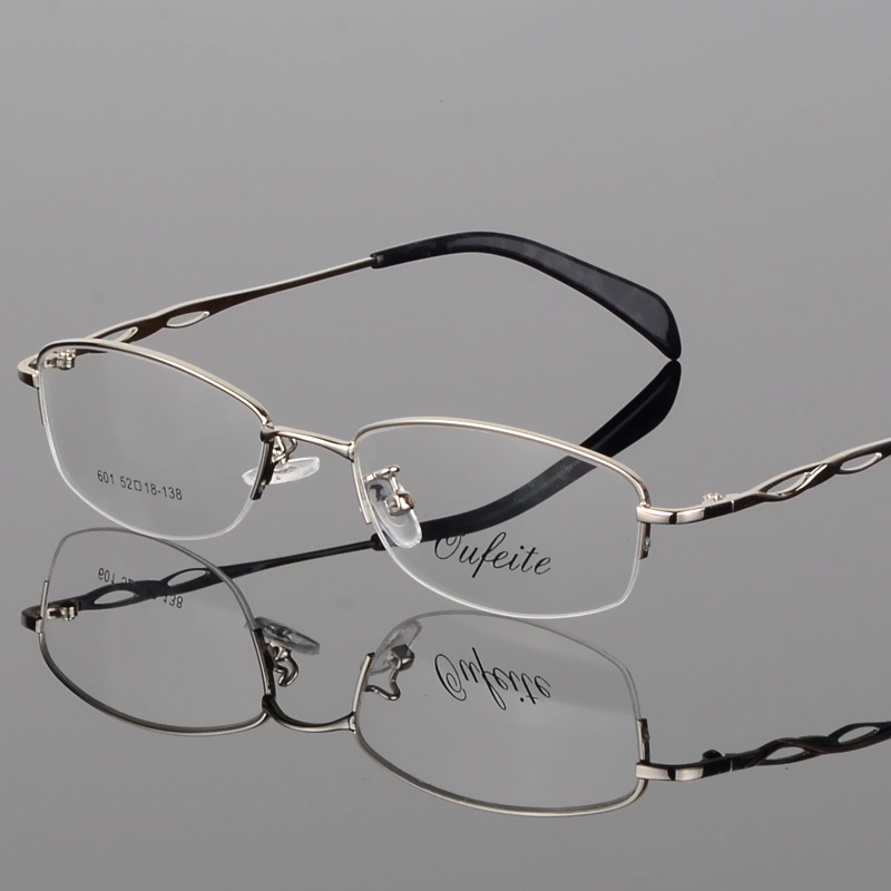 The old-age close-sighted blue-ray mirror frame for a lady's business eye frame metal semi-arranged titanium alloy