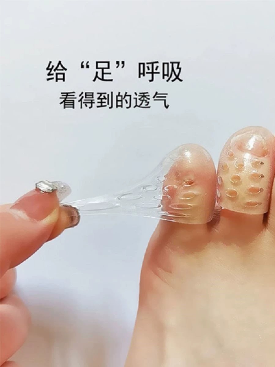 Để bảo vệ các ngón chân, bàn chân trong suốt, các miếng đệm ở phía trước.