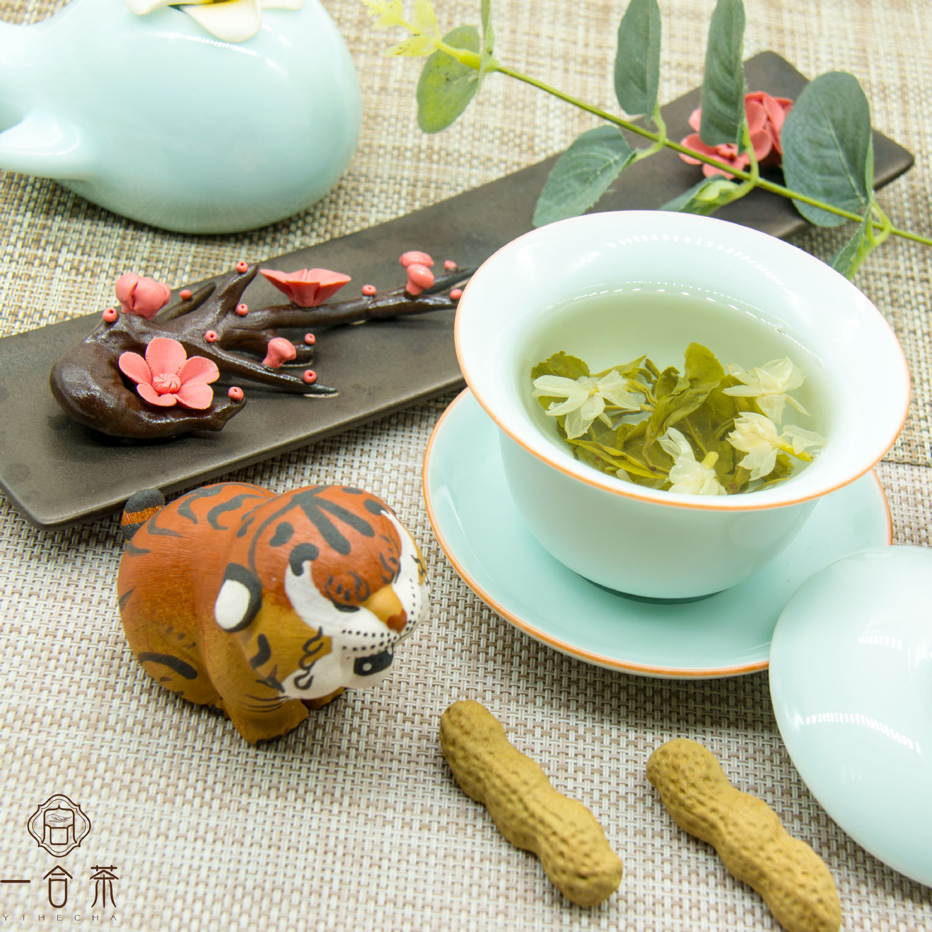 Con ốc Thanh Sơn, xưởng trà mới của Jasmine ở Nghiêm Châu, tỉnh Quảng Châu.