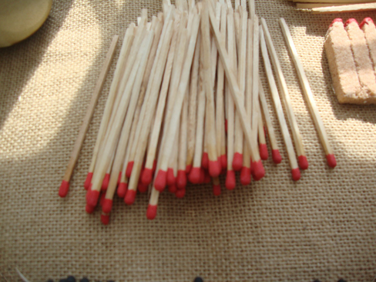 Matchsticks, custom-made, colored matches, safety matches, sticks.