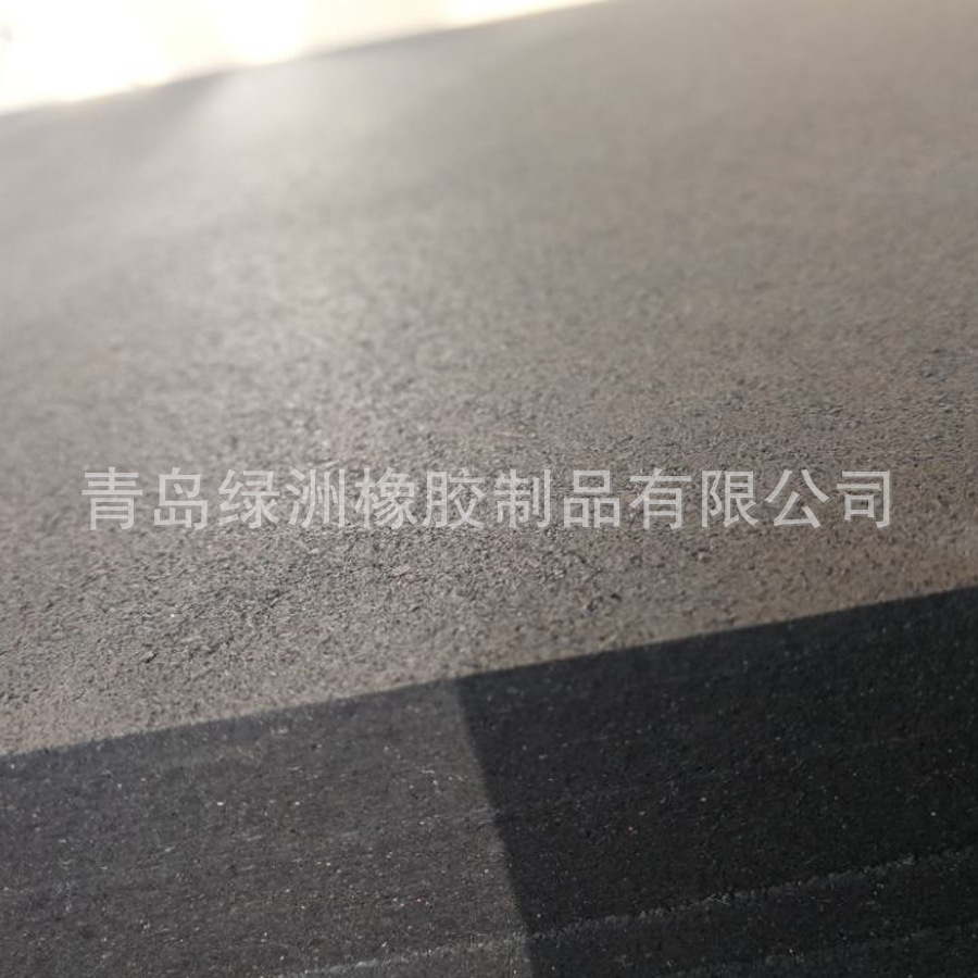 Qingdao Oasis, fire-protected anti-ballistic rubber plates, target range protected from bullet-resistant rubber.